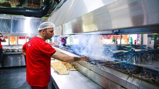 Adanalı kebapçılar 9. Uluslararası Adana Lezzet Festivali'ne hazır