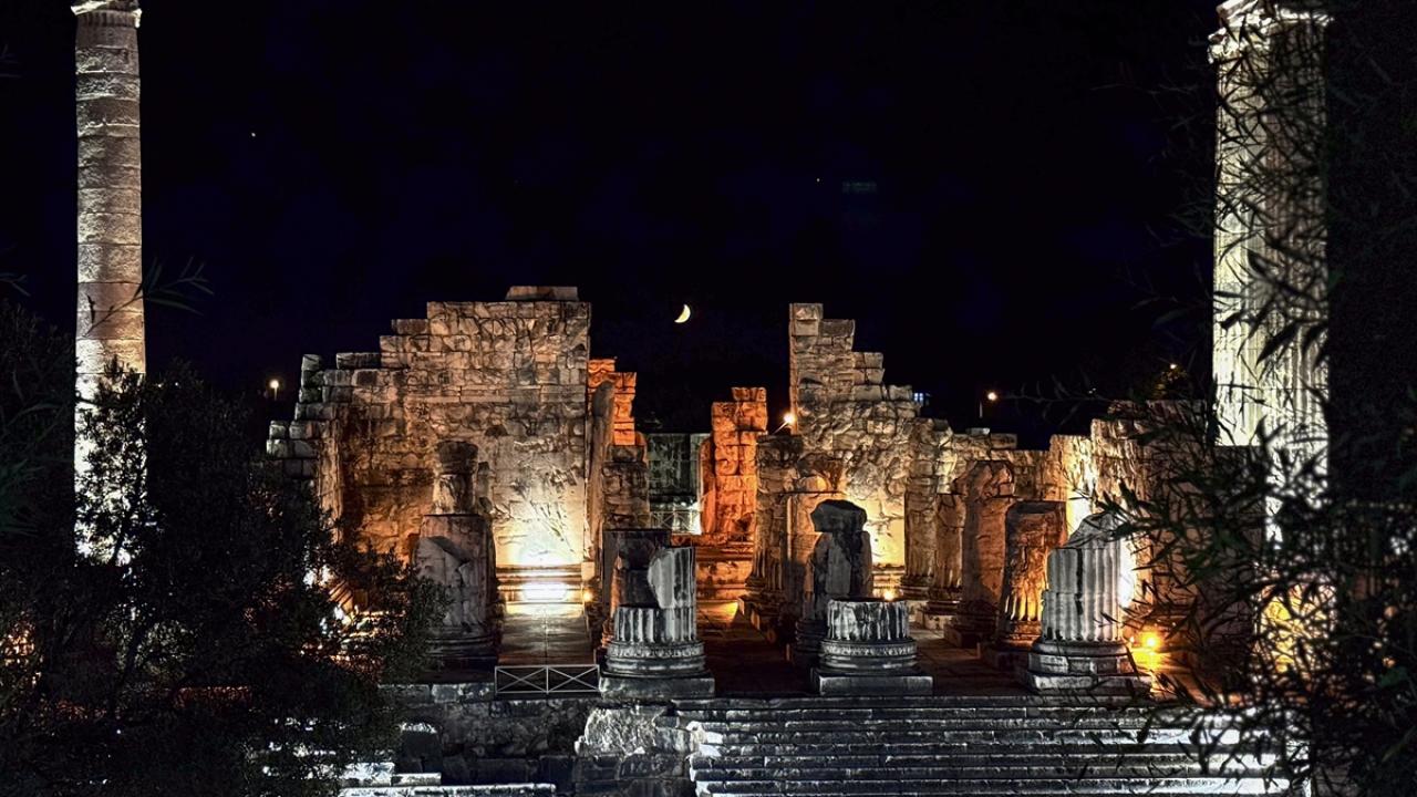 Ege’nin antik kenti Milet ve Apollon Tapınağı