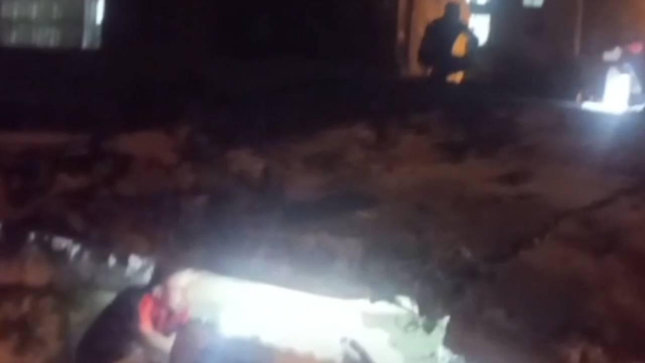 Batman’da 2 katlı bina çöktü