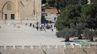 Fanatik Yahudiler, "Yom Kippur" bahanesiyle Mescid-i Aksa'ya baskın düzenledi