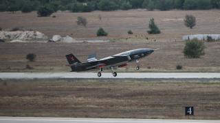 Bayraktar KIZILELMA'nın ilk kez mühimmatlı uçtu