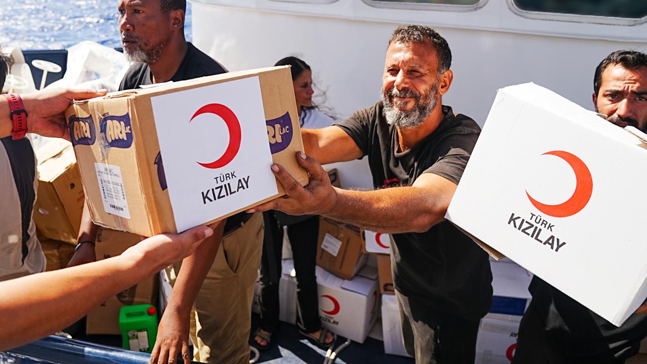 Küresel Kararlılık Filosu, Türk Kızılay’ın desteğinin ardından yoluna devam ediyor