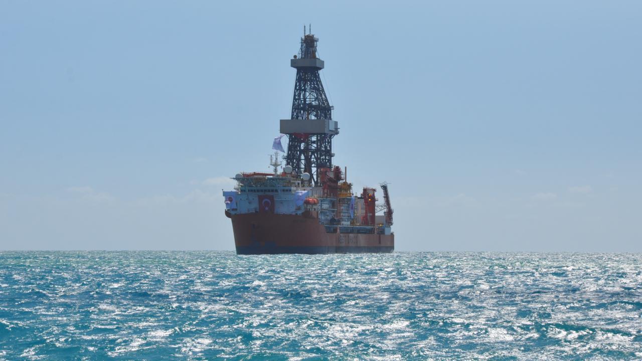 Yeni sondaj gemisi Türkiye'de