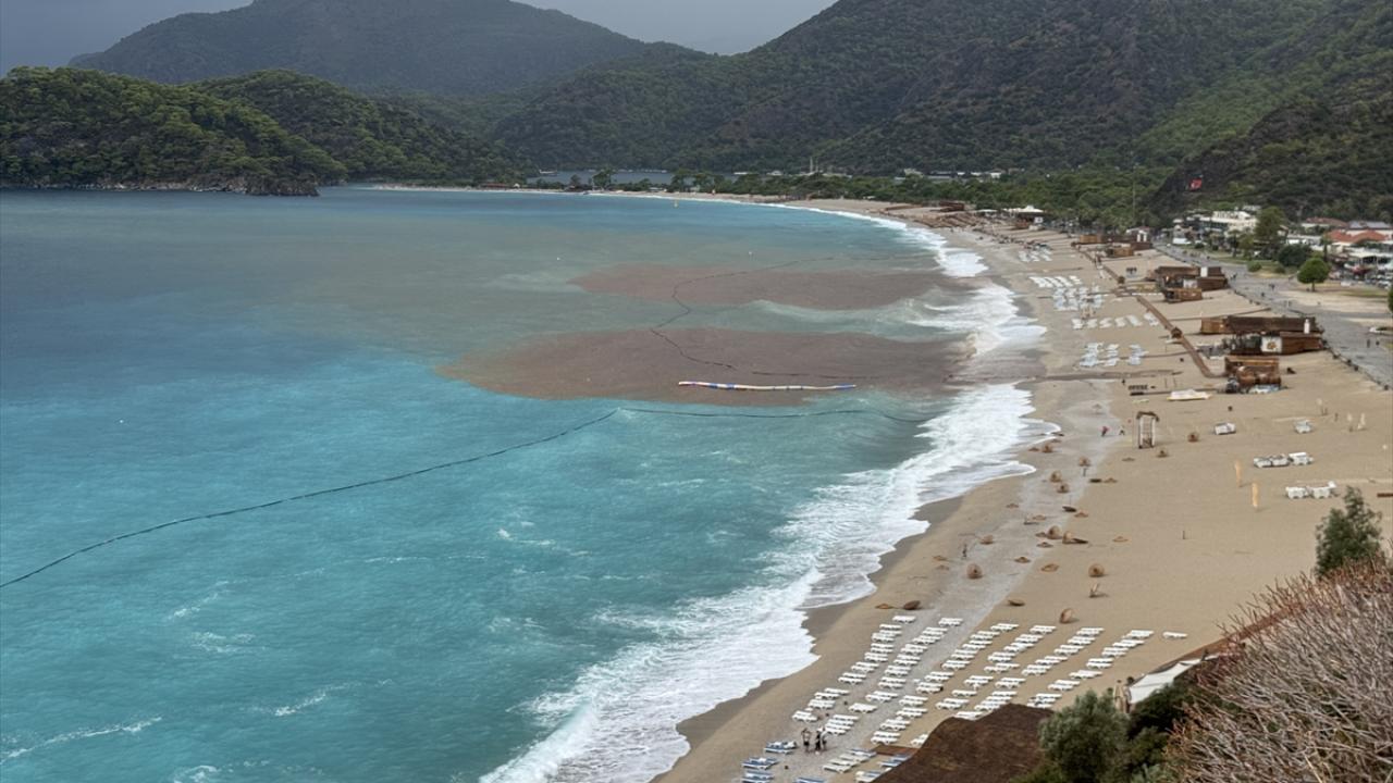 Fethiye`de gökkuşağı oluştu