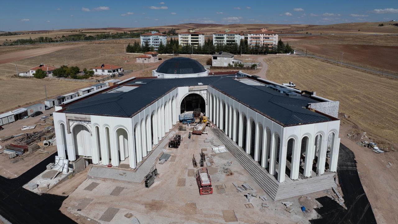 Bahçeli'nin hibe ettiği Hacıbektaş'taki arsaya yapılan cemevi külliyesi 11 Ekim'de açılıyor