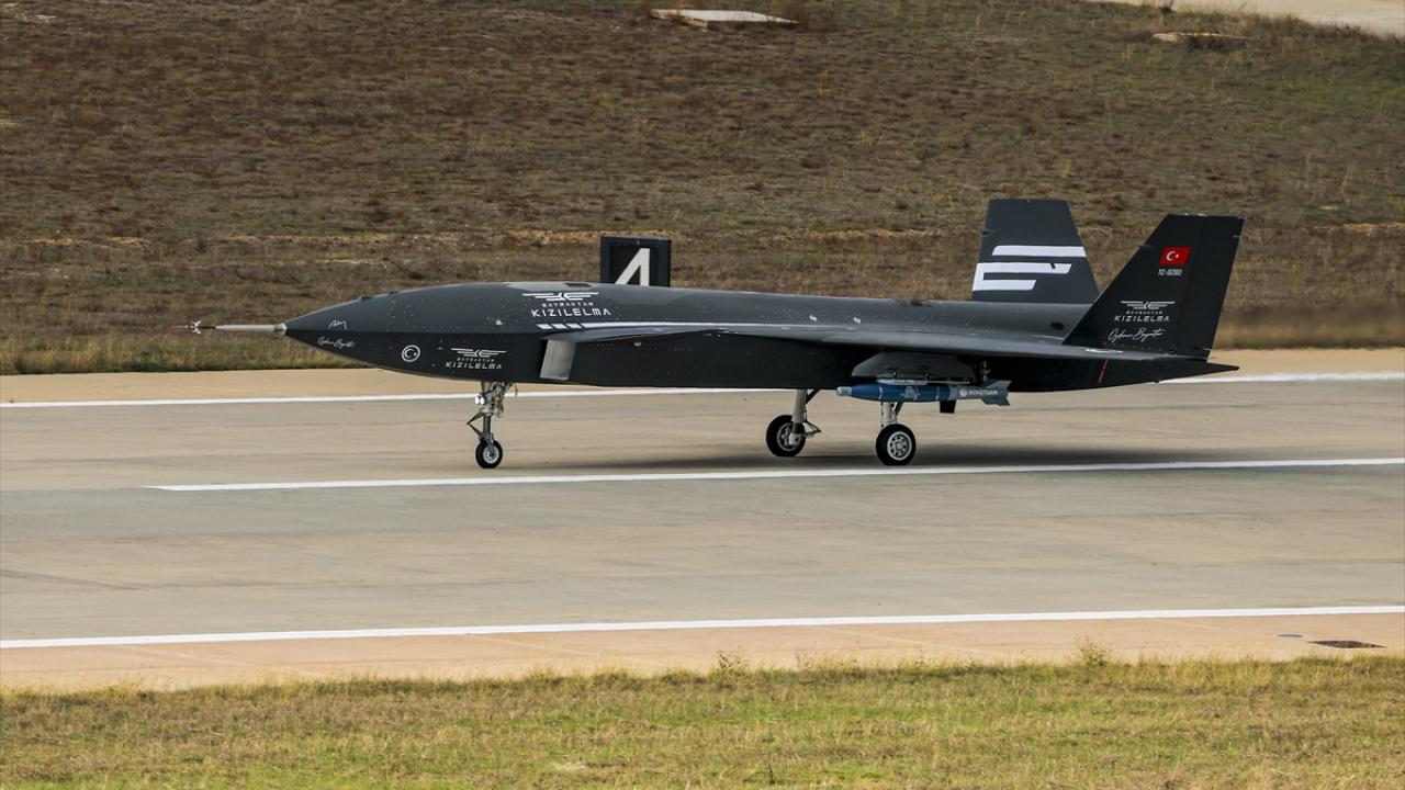 KIZILELMA'dan ilk atışta tam isabet