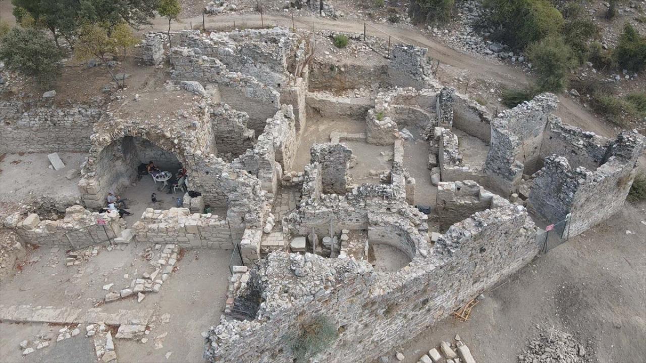 Kaunos Antik Kenti'ndeki kazılarda kilise bulundu