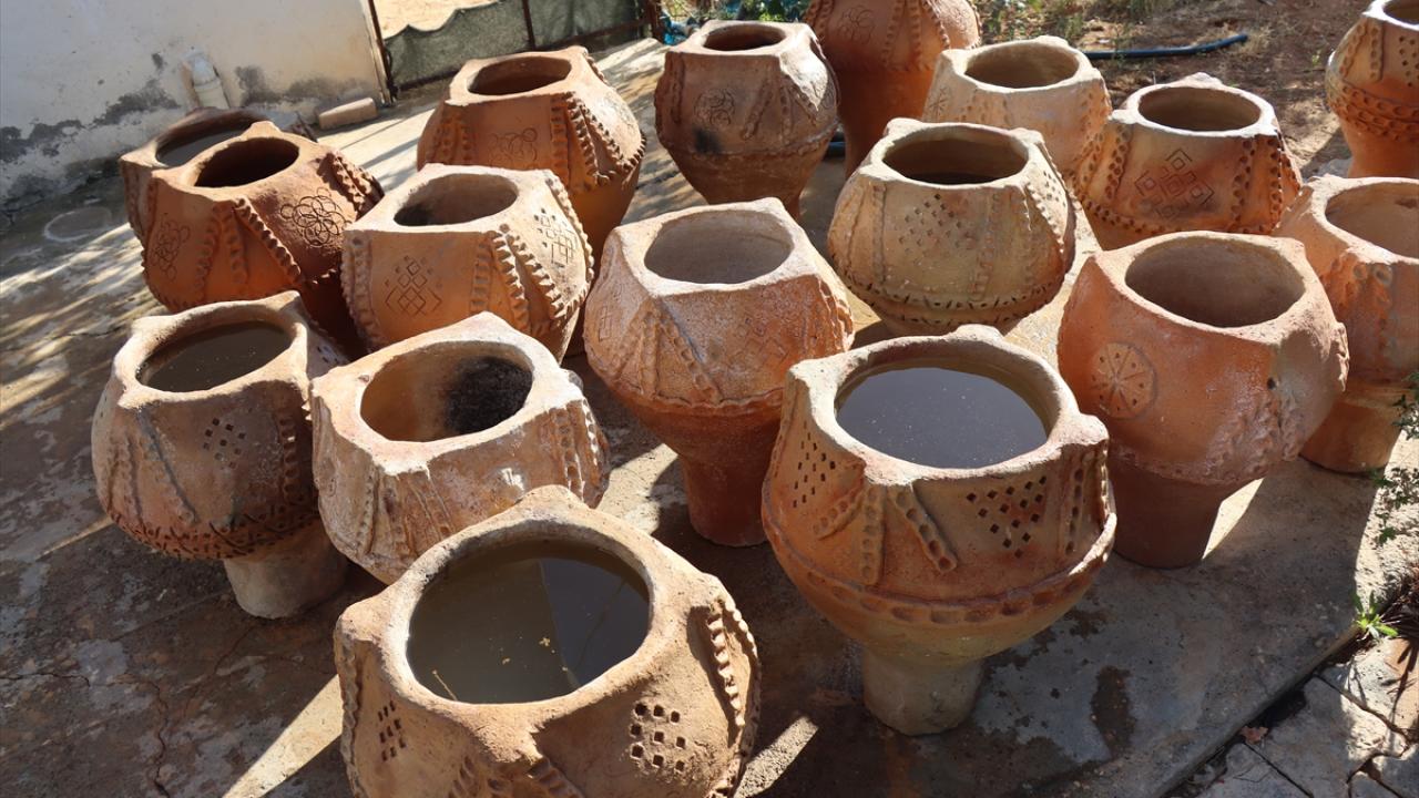 Unutulmaya yüz tutmuş su küplerini geleceğe taşıyorlar