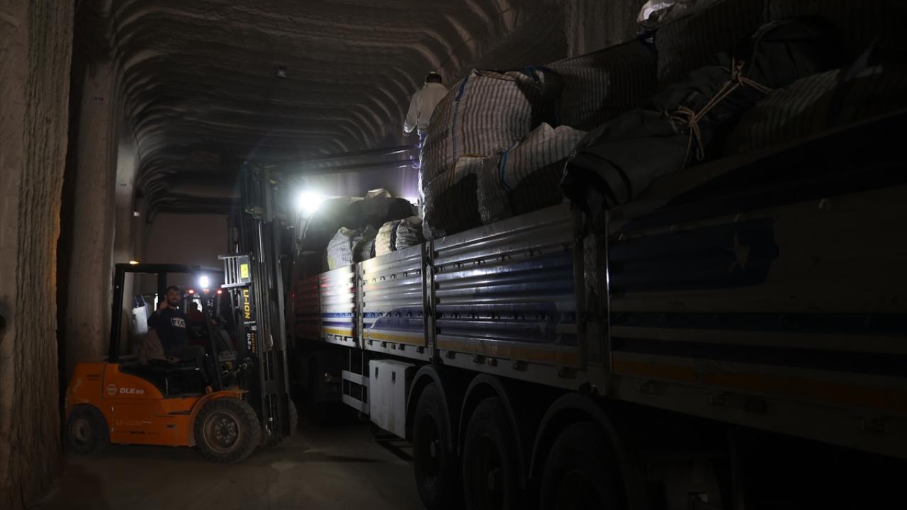 "Tüf kayalar hem turizme hem de tarıma hizmet ediyor"