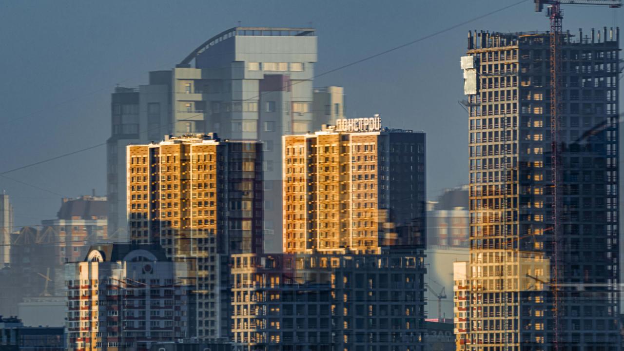 “Emlak Konut Yeni Yuvam Modeli”nin banka kredilerinden farkı nedir?