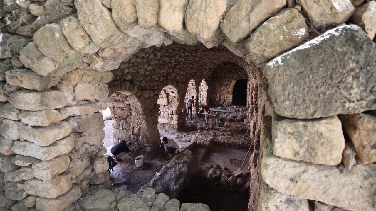 "Bizi en çok heyecanlandıran mozaiğin üzerinde bir yazıtın yer alması"