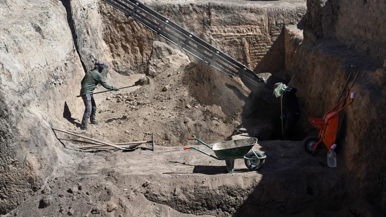 "En iyi korunmuş Urartu kerpiç mimarisini burada gördük"