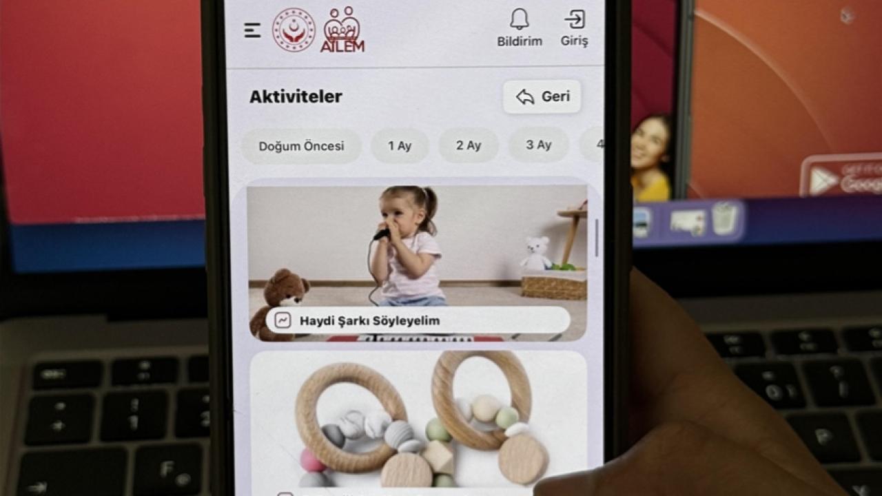 İlk Öğretmenim Ailem uygulaması yeni içeriklerle zenginleştiriliyor
