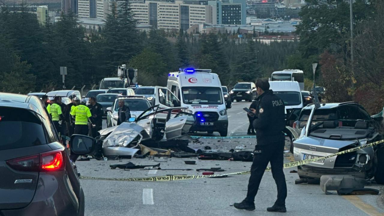 Ankara’da iki otomobil çarpıştı: 1 ölü, 2 yaralı