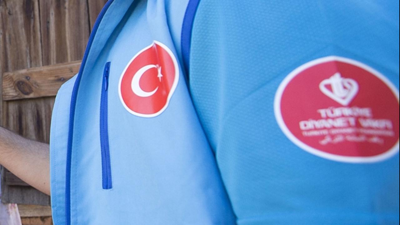 TDV’den Lübnan’da 1700 yetim öğrenciye eğitim desteği