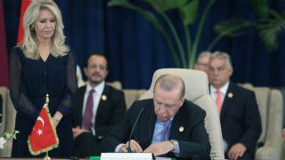 Cumhurbaşkanı Erdoğan, Gazze zirvesi için Mısır'da