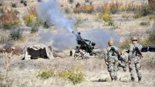 Kuzey Makedonya'da, Türkiye'den temin edilen askeri teçhizat ve üniformaların tanıtımı yapıldı