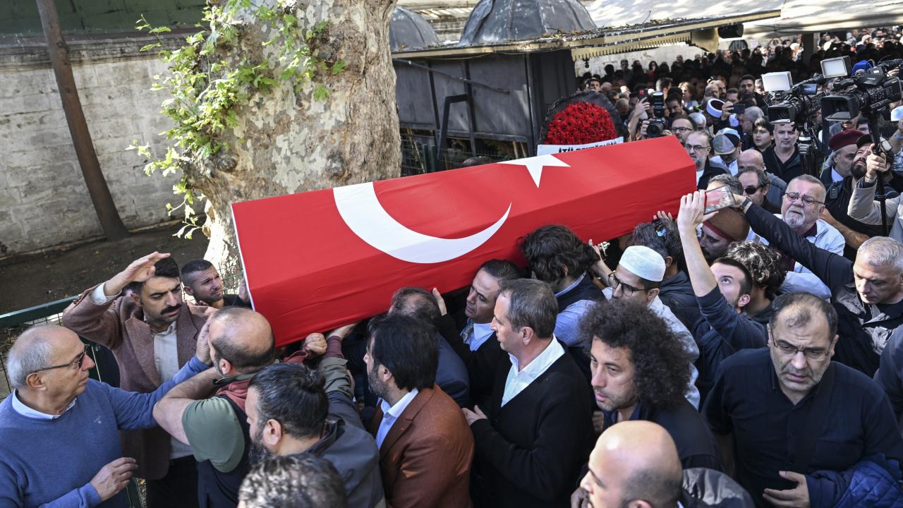‘Neyzenlerin Kutbu’ Niyazi Sayın son yolculuğuna uğurlandı