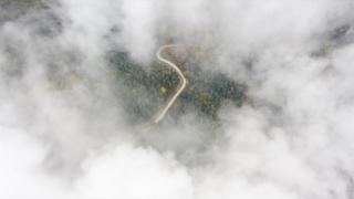 Sisle kaplanan Yedigöller yolu dronla görüntülendi