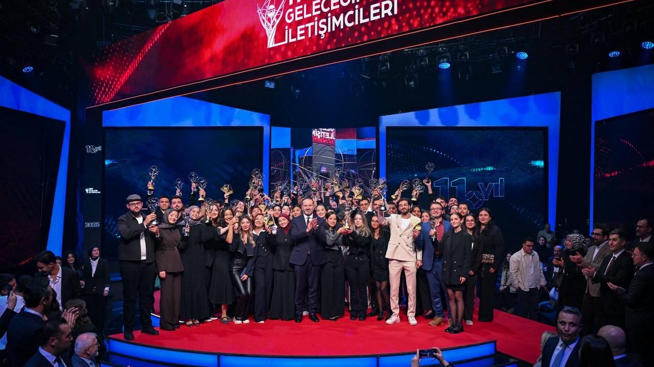 TRT Geleceğin İletişimcileri Yarışması ödül töreni gerçekleştirildi