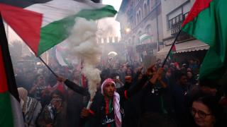 İtalya-İsrail maçı öncesi binlerce kişi İsrail'i protesto etti