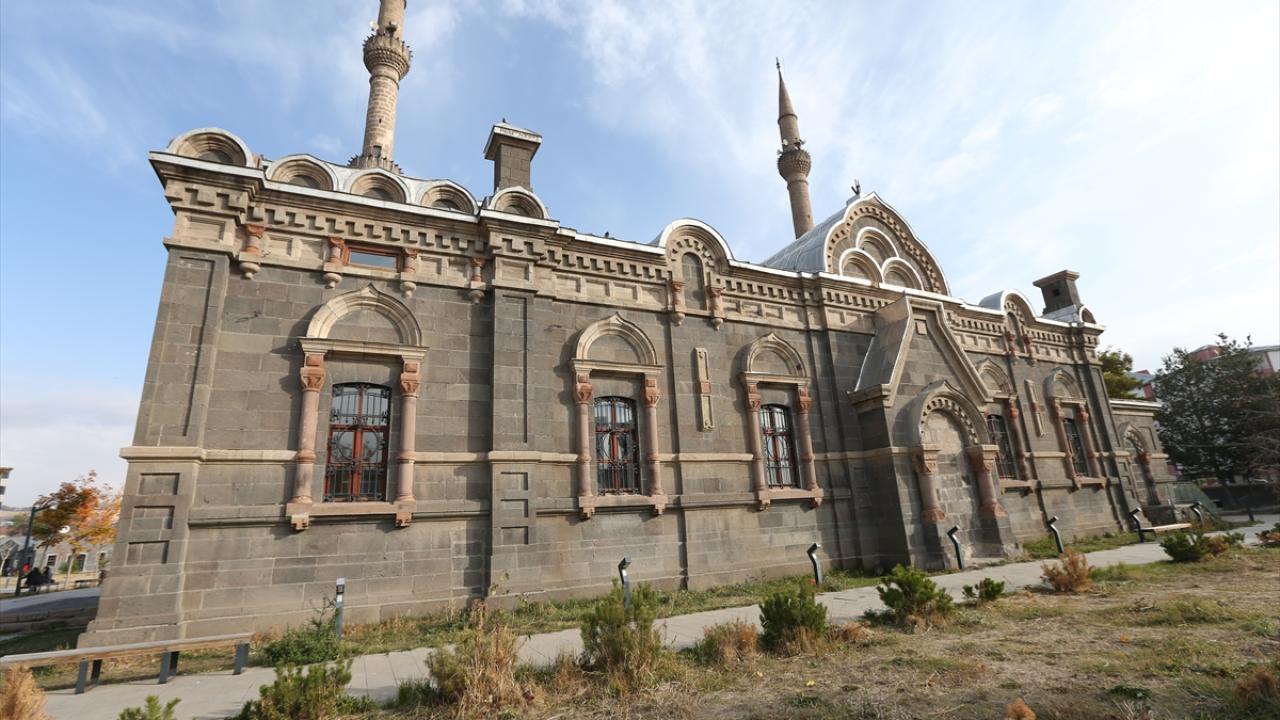 "Amacımız geçmişten gelen bu dokuyu geleceğe aktarmak"