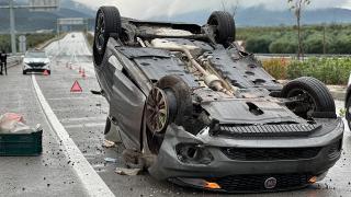 Bursa'da takla atan araçtan mucize kurtuluş