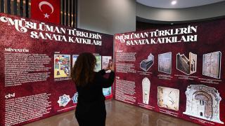 Başkentte Türk-İslam medeniyetine ışık tutan "Kırmızı Çehreliler" sergisi açıldı
