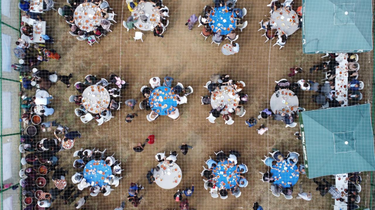 Yörük köyünde imece usulü yöresel yemeklerle gastronomi şenliği