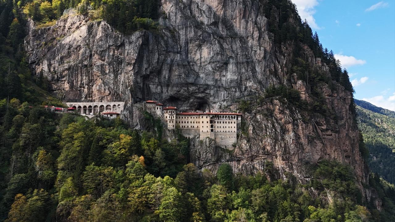 Karadeniz’in kültürel mirası: Sümela Manastırı