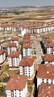 İlk Evim Projesi'nde yapımı tamamlanan TOKİ konutlarının görüntüleri paylaşıldı