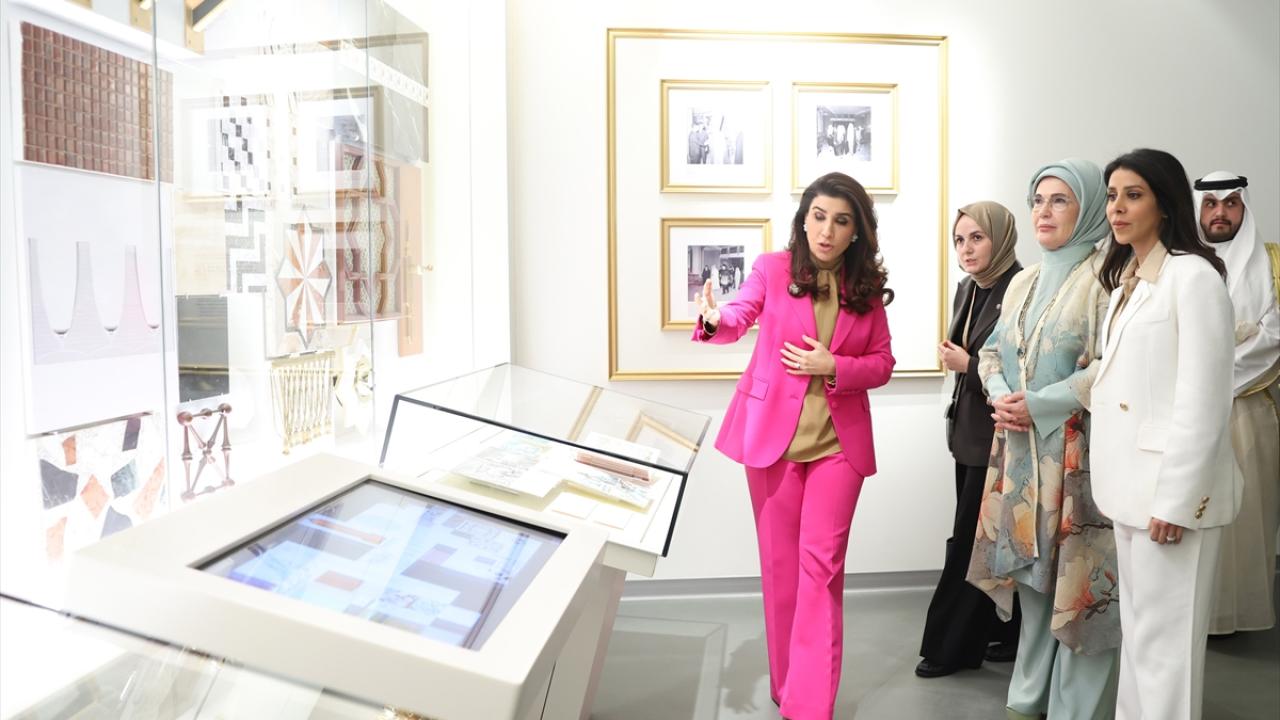 Emine Erdoğan, Kuveyt'te Al Salam Sarayı Müzesi'ni ziyaret etti