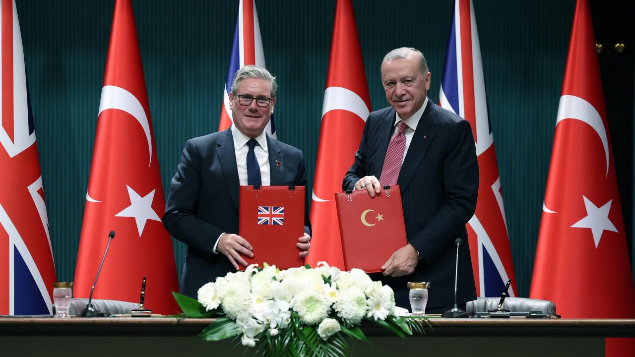 Cumhurbaşkanı Erdoğan: Eurofighter anlaşması için imzaları attık