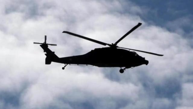 Los Angeles'te habercilere ait helikopter düştü haber görseli