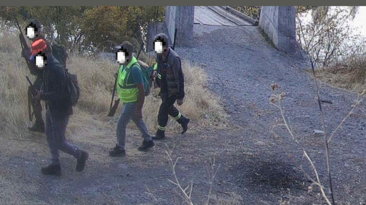Tunceli’de kaçak avcılık yapan 11 kişiye 88 bin lira ceza Tunceli’de kaçak avcılık yapan 11 kişiye 88 bin lira ceza