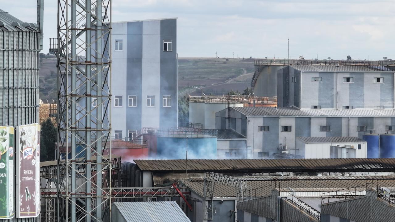 Edirne'de sıvı yağ fabrikasında patlama: 2 yaralı