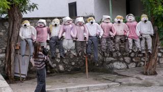 Korkuluklarıyla ilgi gören Barbaros, "turizm köyü" ünvanıyla öne çıkacak