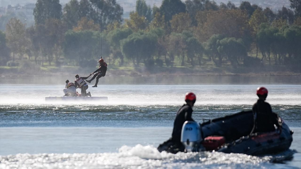 "Hepimizin afetler konusunda duyarlı ve hazırlıklı olması çok önemli"