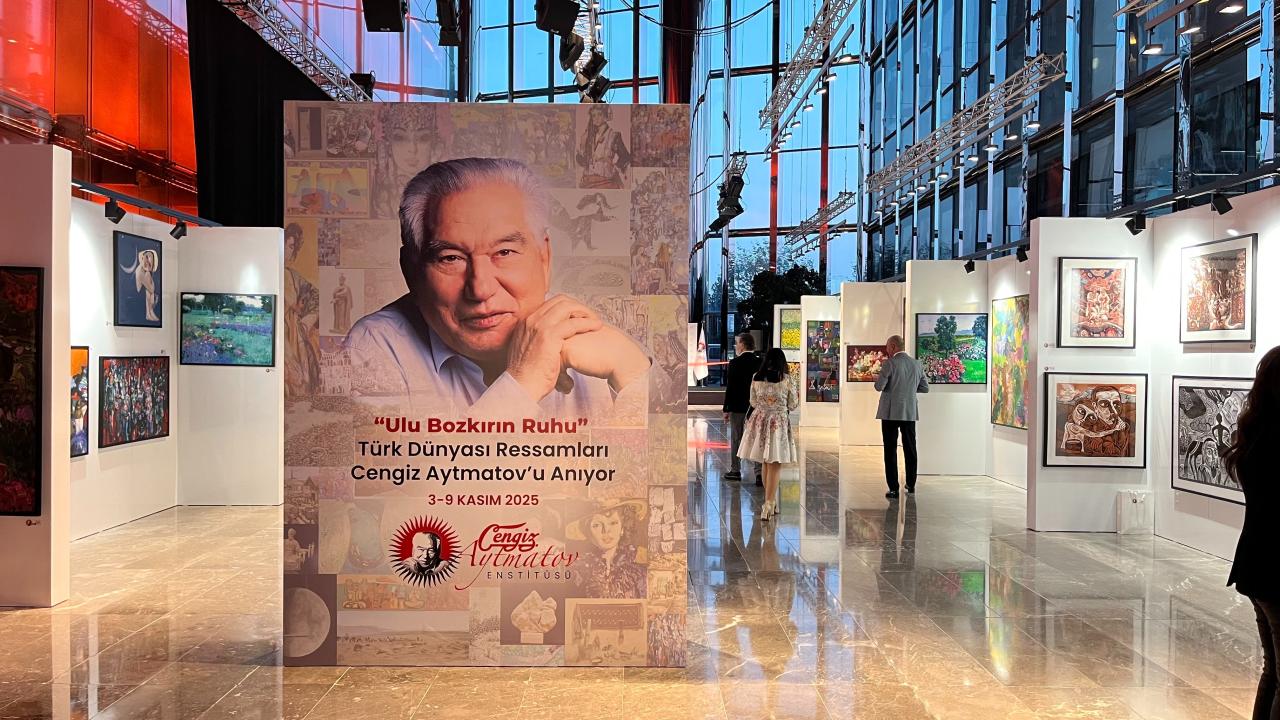 Türk Dünyası'nın ressamları Cengiz Aytmatov'u andı