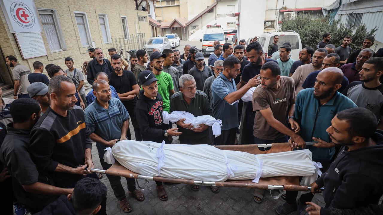 Gazze’deki hükümet: İsrail’in son saldırılarında 52’si çocuk 109 kişi hayatını kaybetti