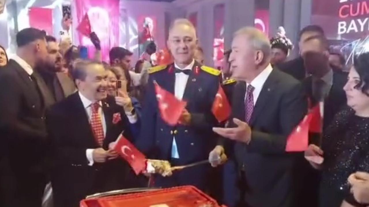 Akarın pasta ikramı görüntüleri kasıtlı olarak çarpıtıldı