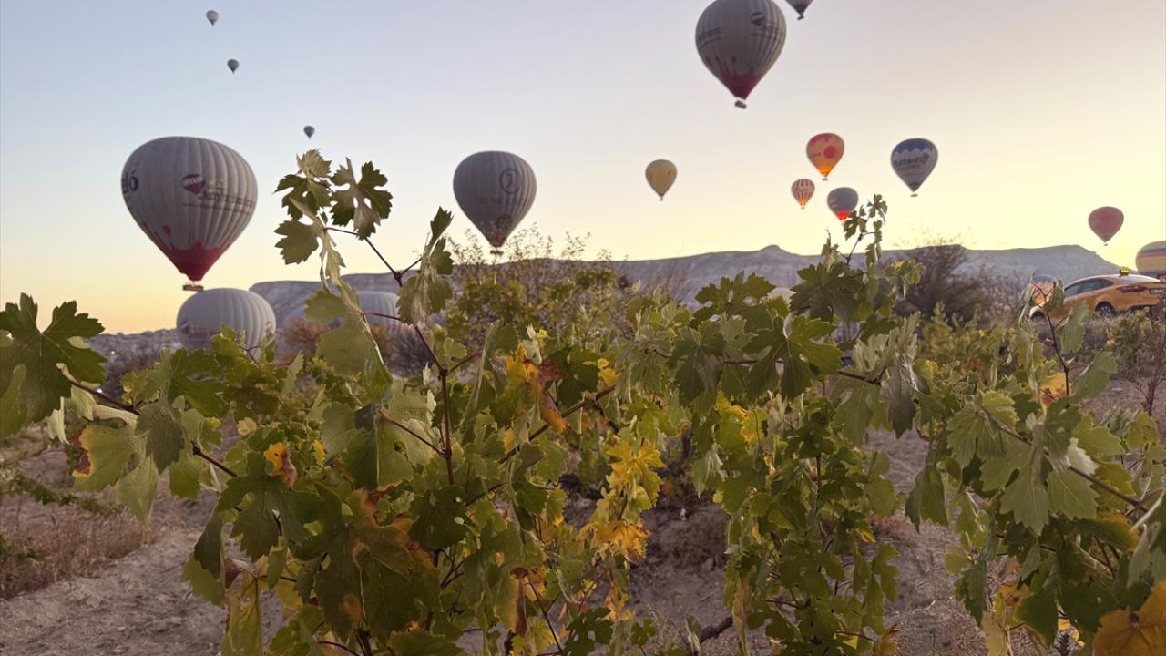 Sonbahar manzaraları Kapadokya'ya renk kattı