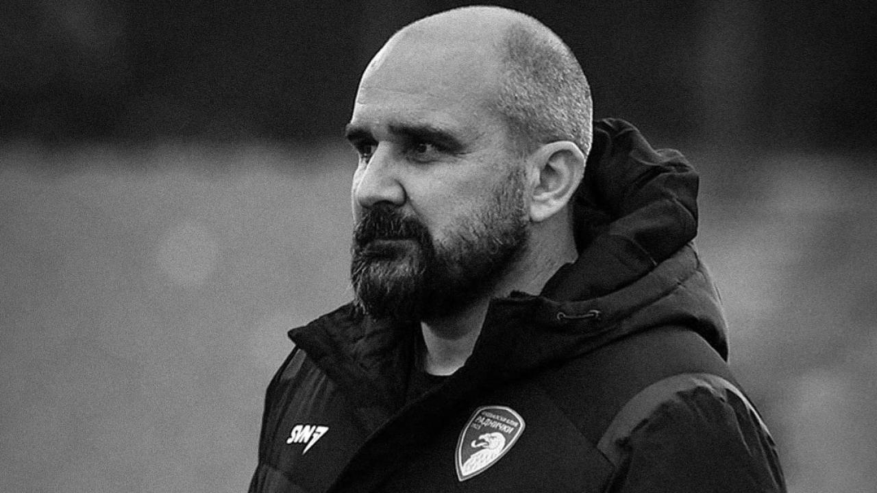 Maçta kalp krizi geçiren Bosna Hersekli teknik direktör hayatını kaybetti