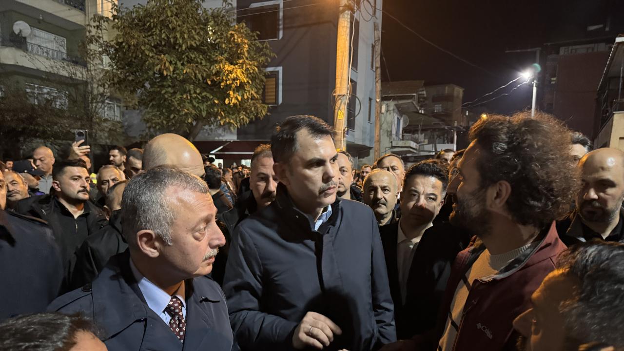 Bakan Kurum: 16 binamızı tahliye ettik