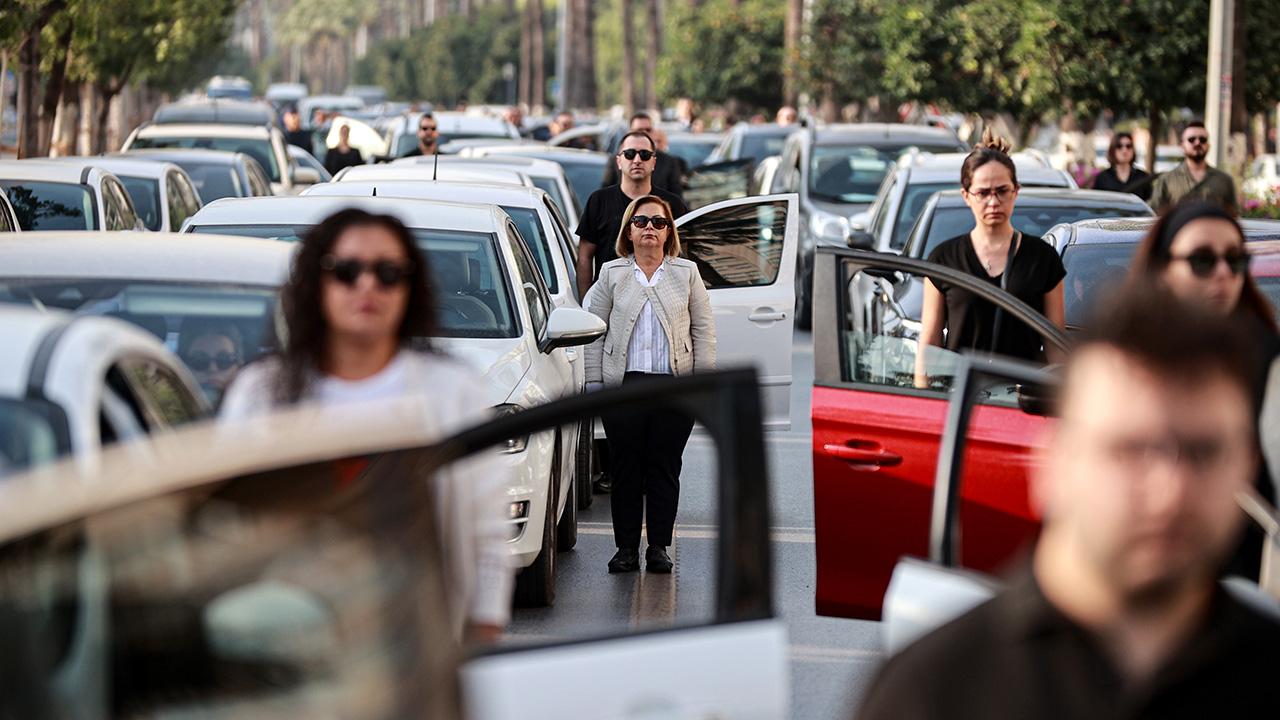 Saat 9'u 5 geçe hayat durdu