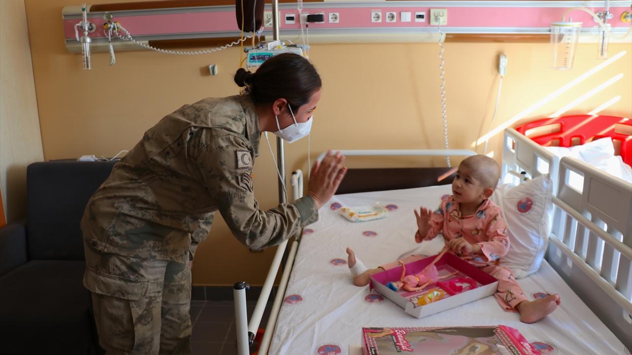 "Lösemili çocukların tedavisinde moral çok önemli"