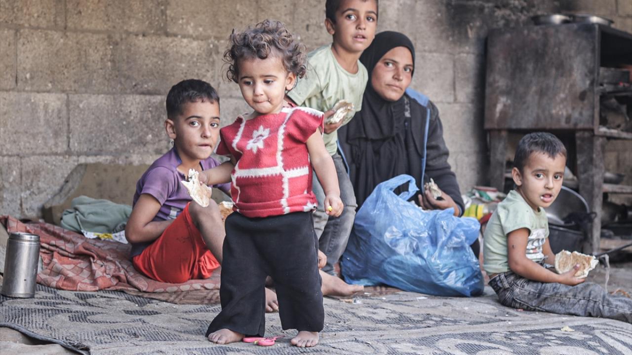 Gazze'de Filistinli kadınların zorlu yaşam mücadelesi