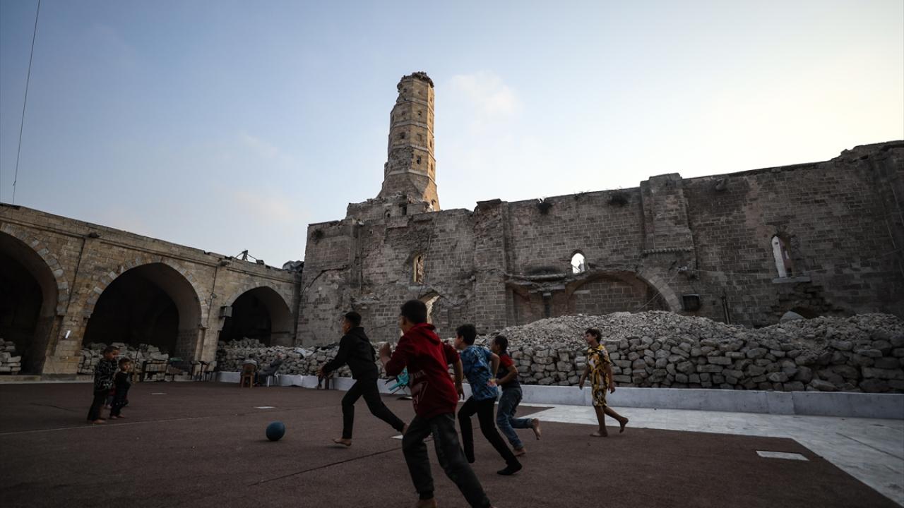 Gazze’nin tarihi dokusu İsrail saldırılarında ağır hasar gördü