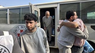 İsrail'in Gazze'den alıkoyduğu 5 Filistinli serbest bırakıldı