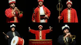 Trabzon'da kurulan mehter takımı 30 yıldır kültürel mirası yaşatıyor